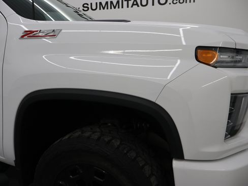 Used 2022 Chevrolet Silverado 2500 LT w/ Z71 Sport Edition image 22