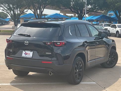 Used 2025 MAZDA CX-50 AWD 2.5 S w/ Premium Package image 5