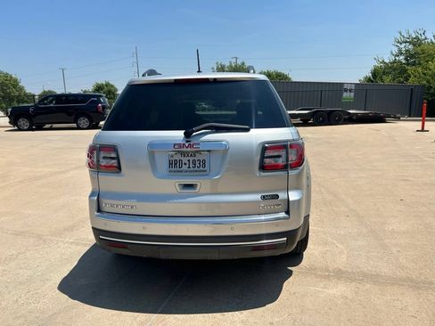 Used 2015 GMC Acadia SLT AWD/4WD image 4
