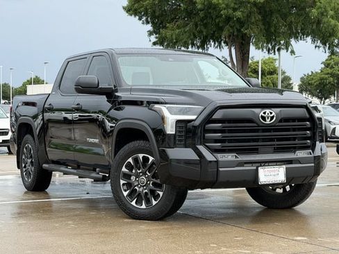 Used 2024 Toyota Tundra SR5 RWD image 2