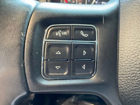 Used 2019 RAM 1500 Classic SLT w/ Luxury Group AWD/4WD image 12