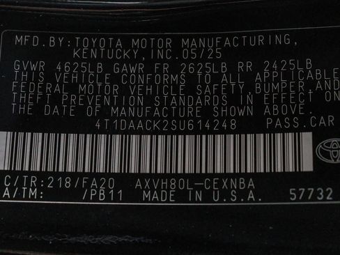 Used 2025 Toyota Camry LE FWD image 28