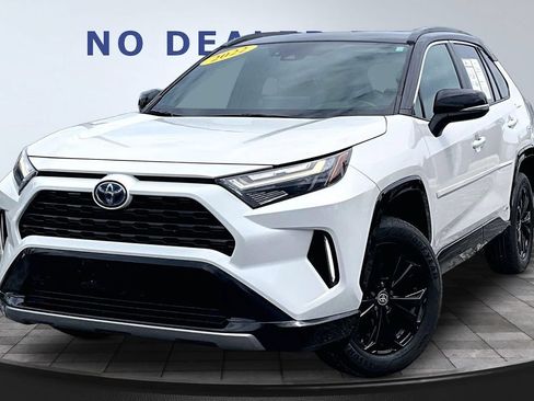 Used 2022 Toyota RAV4 XSE w/ XSE Grade Weather Package AWD/4WD image 1