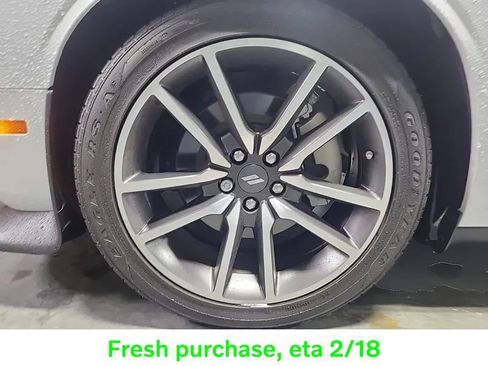 Used 2023 Dodge Challenger R/T image 3