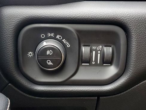 New 2026 RAM 1500 Laramie w/ Laramie Preferred Package image 39