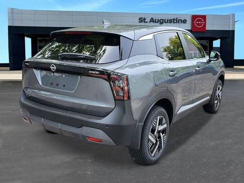 New 2026 Nissan Kicks SV image 6