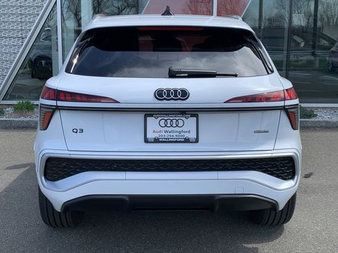 New 2026 Audi Q3 quattro 2.0T image 7