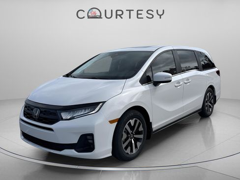 New 2026 Honda Odyssey EX-L image 4