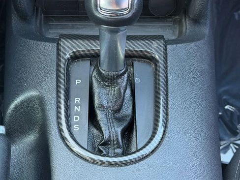 Used 2020 Ford Mustang Coupe RWD image 21