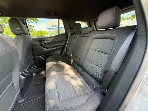 Used 2026 Chevrolet Equinox LT AWD/4WD image 24