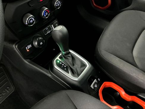 Used 2018 Jeep Renegade Sport w/ Power & Air Group AWD/4WD image 17