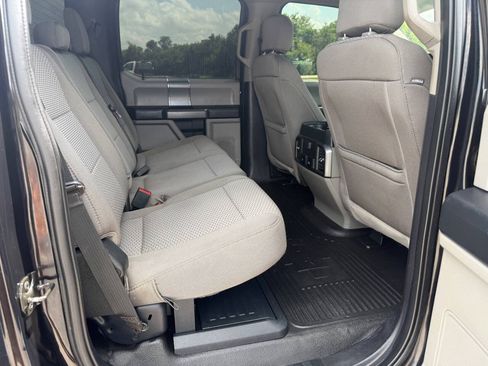 Used 2020 Ford F350 XLT w/ XLT Premium Package AWD/4WD image 34