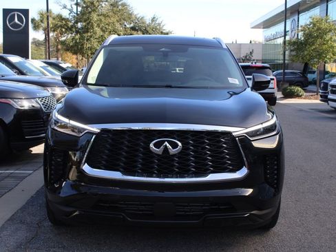 Certified 2025 INFINITI QX60 Luxe image 2