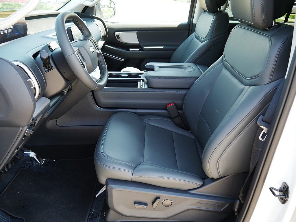 New 2027 Ford Expedition Active AWD/4WD image 10
