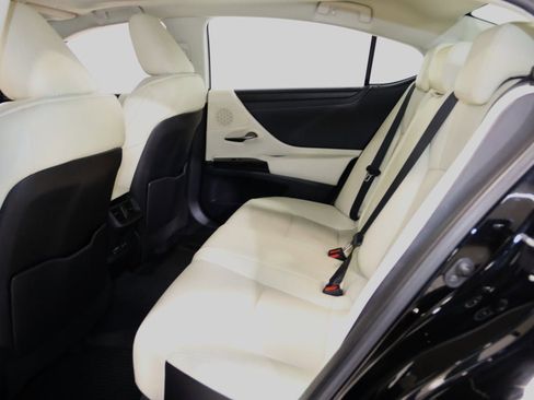 Used 2022 Lexus ES 350 w/ Premium Package image 54