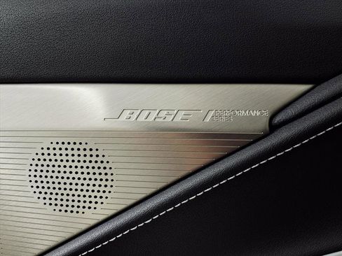 Used 2022 Chevrolet Corvette Stingray w/ Z51 Performance Package image 24