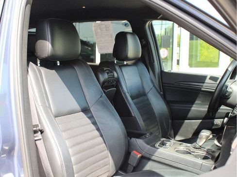 Used 2019 Jeep Grand Cherokee Limited X AWD/4WD image 26