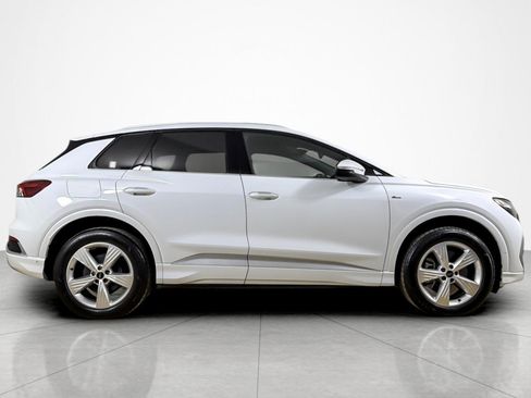Certified 2023 Audi Q4 e-tron Premium Plus w/ Premium Plus AWD/4WD image 6