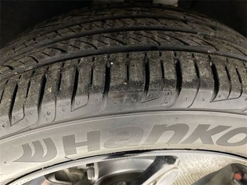 Used 2019 Chevrolet Equinox LT image 23