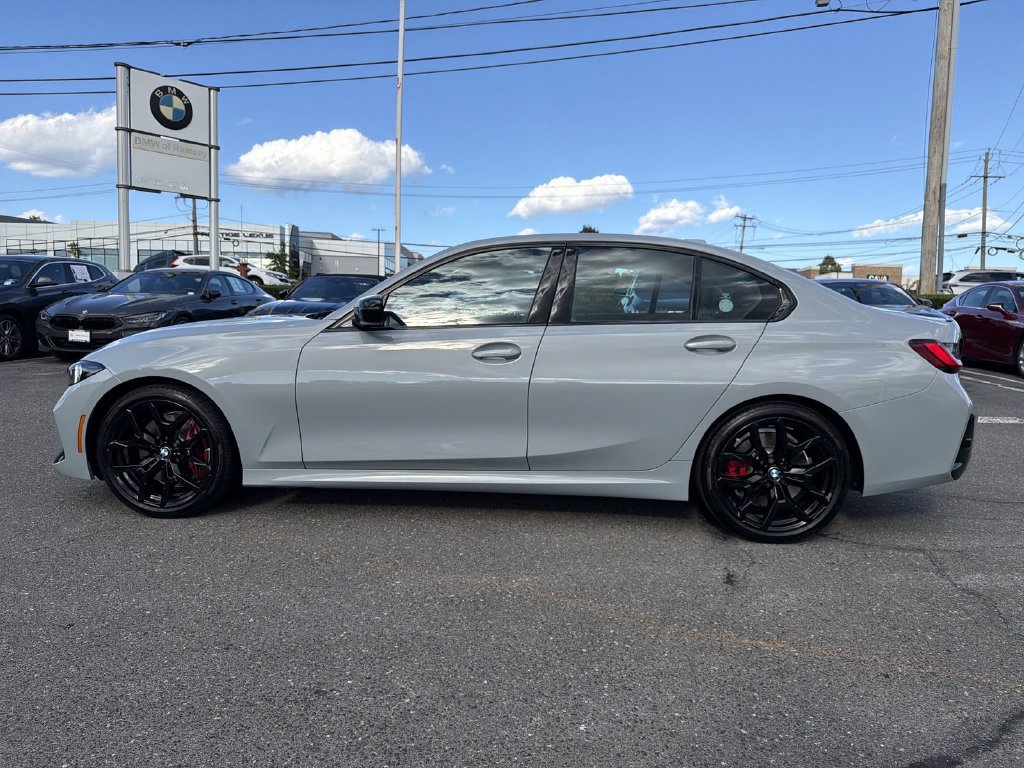 Used 2026 BMW 330i xDrive Sedan w/ M Sport Package AWD/4WD image 11