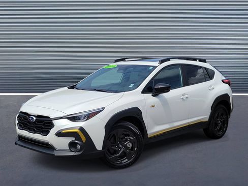 Used 2025 Subaru Crosstrek 2.5i Sport AWD/4WD image 1