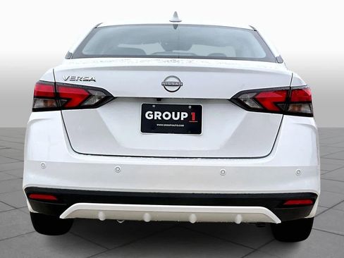 New 2025 Nissan Versa SV w/ Trunk Package image 4