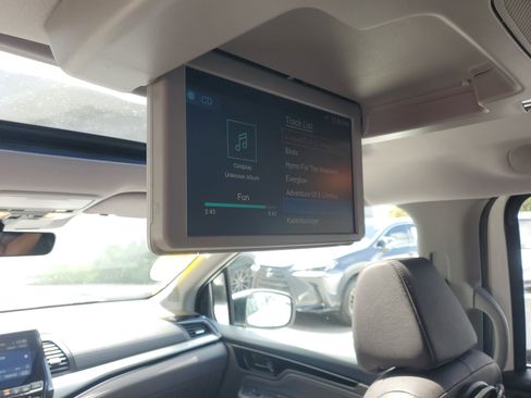 Used 2019 Honda Odyssey Elite image 19