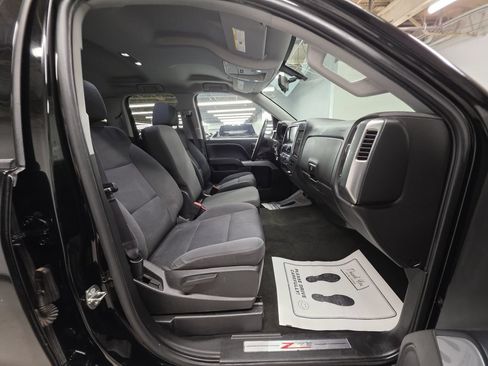 Used 2017 Chevrolet Silverado 1500 LT w/ All Star Edition AWD/4WD image 23