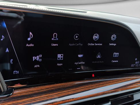Used 2023 Cadillac Escalade Premium Luxury AWD/4WD image 20