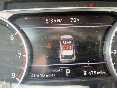 Used 2023 Nissan Rogue SL FWD image 17