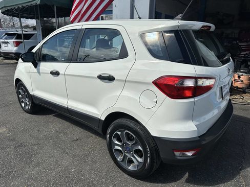 Used 2021 Ford EcoSport S image 8