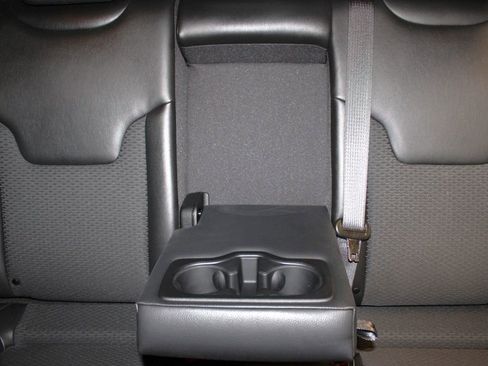 Used 2023 Jeep Compass Altitude w/ Convenience Group image 26