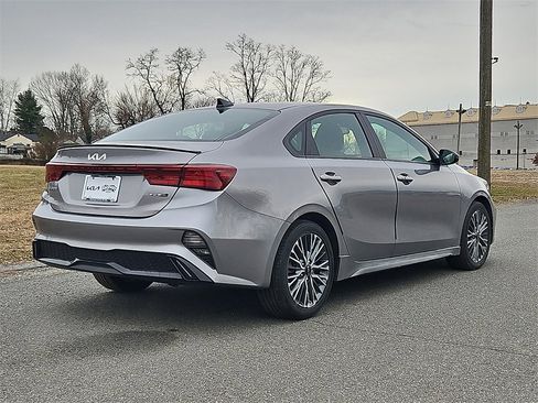 Used 2023 Kia Forte GT-Line w/ GT-Line Technology Package image 7