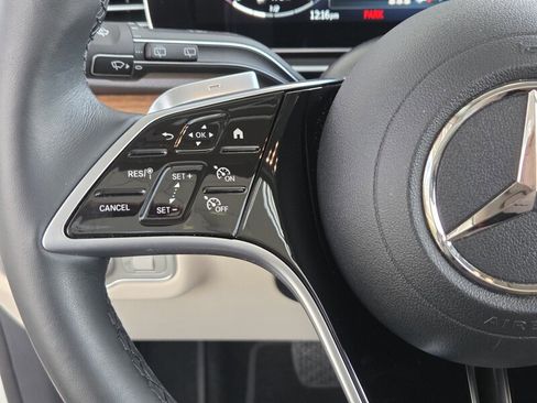 Used 2025 Mercedes-Benz GLE 350 4MATIC image 26