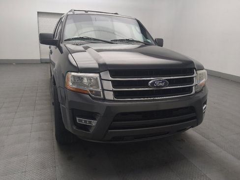 Used 2017 Ford Expedition XLT image 14