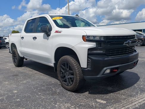 Used 2020 Chevrolet Silverado 1500 LT Trail Boss AWD/4WD image 2