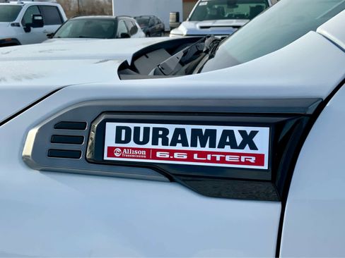 New 2026 GMC Sierra 3500 AT4 image 25