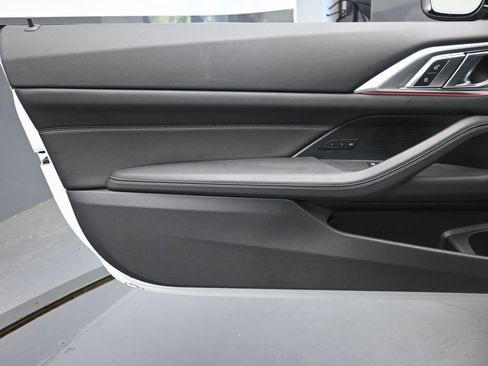 Used 2026 BMW 430i Coupe w/ Parking Assistance Package image 20