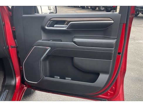 Used 2022 Chevrolet Silverado 1500 RST w/ Z71 Off-Road Package image 24