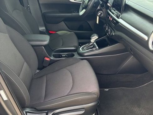 Used 2024 Kia Forte LXS image 24