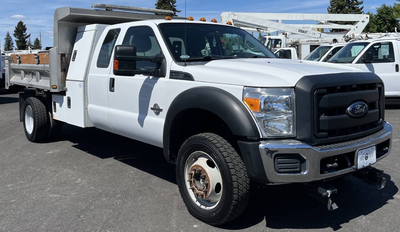 Used 2015 Ford F550 4x4 SuperCab Super Duty w/ Power Equipment Group image 1