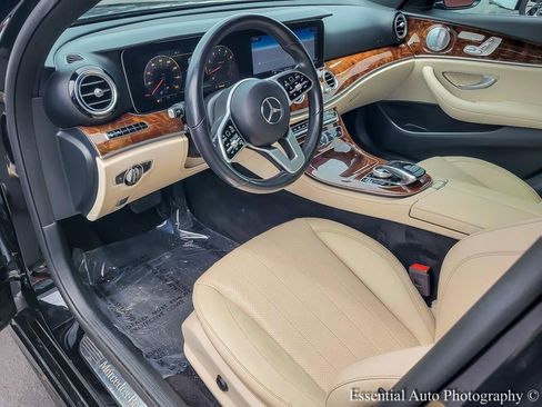 Used 2020 Mercedes-Benz E 450 4MATIC Wagon image 10