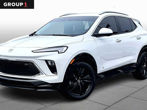 Used 2025 Buick Encore GX Sport Touring w/ Advanced Technology Package image 1