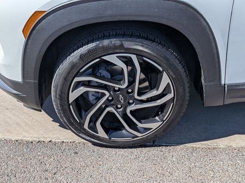 Certified 2025 Chevrolet TrailBlazer RS w/ Driver Confidence Package image 15