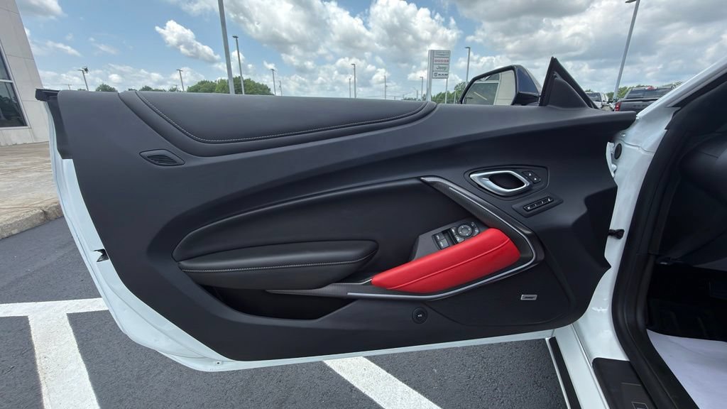 Used 2023 Chevrolet Camaro SS w/ Redline Edition RWD image 8