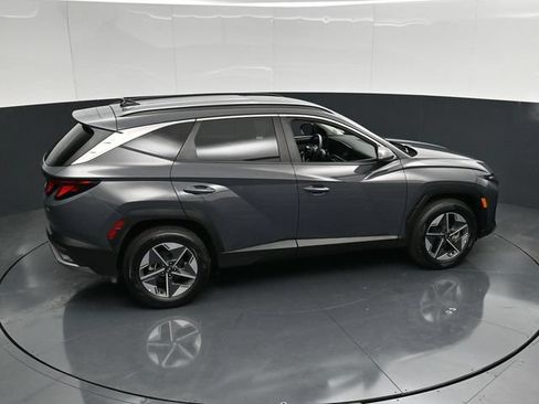 Used 2025 Hyundai Tucson SEL AWD/4WD image 43