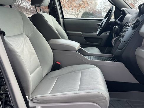 Used 2015 Honda Pilot LX image 24