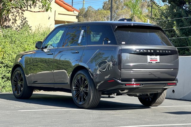 New 2026 Land Rover Range Rover SE AWD/4WD image 3