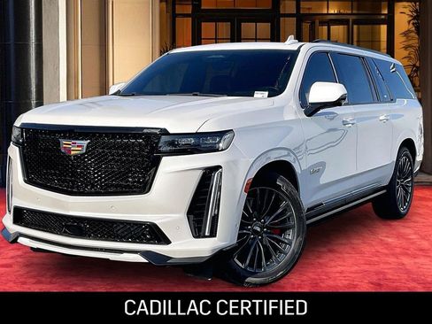 Certified 2024 Cadillac Escalade ESV V w/ Heavy-Duty Trailer Package AWD/4WD image 1
