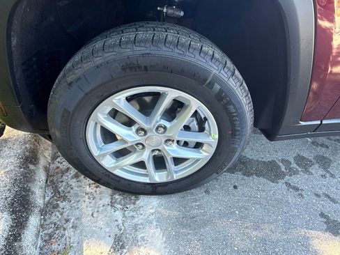 New 2025 Jeep Grand Cherokee Laredo X image 31